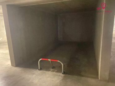 Box  ouvert Lyon 8ème Grand Trou