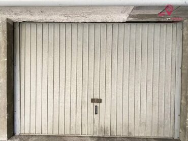 Garage fermé à louer – LYON 8ème